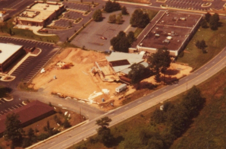 A view from the air of the Reston headquarters building under construction.  (Source: National Model Aviation Museum Archives, AMA Collection #0001.)